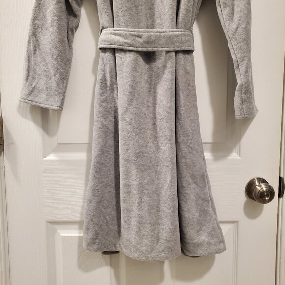 NWT Pluto Women’s Elena Gray Short Robe Sleepwear Winter Size US Medium, EU 40 - Picture 7 of 13